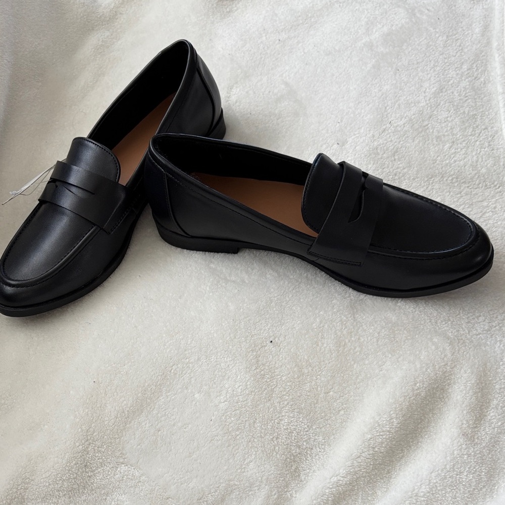 Esprit Black - Picture 2 of 9